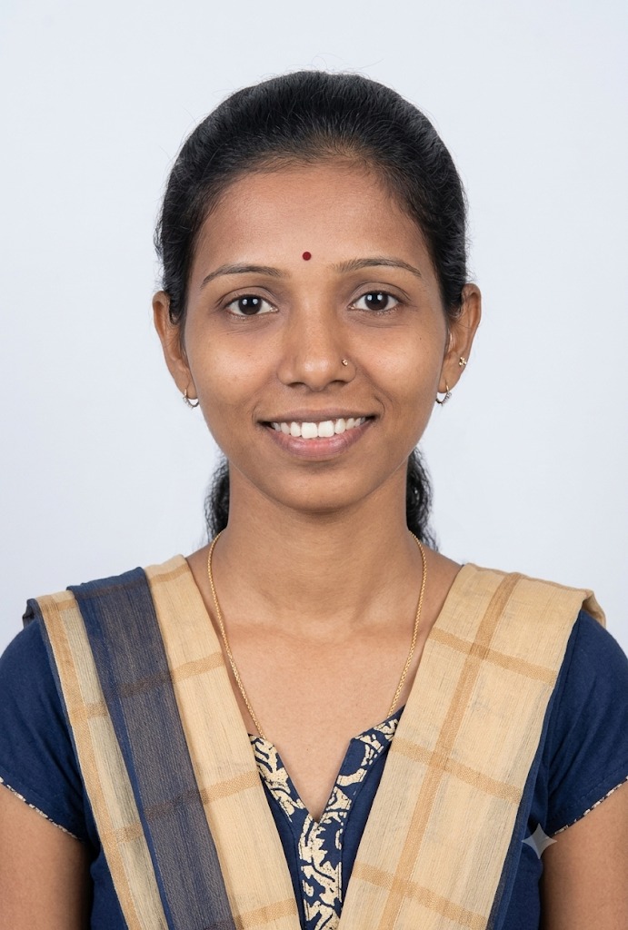Trupti  Tukaram Bhagade - Part time Cleaner and Baby Sitter in Malad in Mumbai